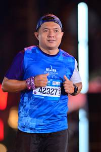 BIB: 023, 42327
                            <button type="button" onclick="openModal(20165265)" class="btn btn-primary btn-sm float-right btn-popup" data-toggle="modal" data-target=".modal-high-quality">
                        <i class="fas fa-shopping-cart"></i> Add to Cart
                    </button>
                                            <button type="button" onclick="isThisMe(20165265, true)" class="btn btn-success btn-sm float-right btn-popup btn-isme hidden" data-toggle="tooltip" data-placement="bottom" title="นี่คือรูปของคุณใช่ไหม คลิกที่นี่เพื่อเอาเข้าอัลบั้ม">
                        <i class="fas fa-plus"></i> Add to album
                    </button>
                    <button type="button" onclick="isThisMe(20165265, false)" class="btn btn-warning btn-sm float-right btn-popup btn-isnotme hidden">
                        <i class="fas fa-ban"></i> Remove from album
                    </button>