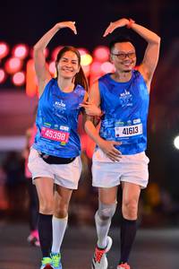BIB: 2073, 45398, 41613
                            <button type="button" onclick="openModal(20184748)" class="btn btn-primary btn-sm float-right btn-popup" data-toggle="modal" data-target=".modal-high-quality">
                        <i class="fas fa-shopping-cart"></i> Add to Cart
                    </button>
                                            <button type="button" onclick="isThisMe(20184748, true)" class="btn btn-success btn-sm float-right btn-popup btn-isme hidden" data-toggle="tooltip" data-placement="bottom" title="นี่คือรูปของคุณใช่ไหม คลิกที่นี่เพื่อเอาเข้าอัลบั้ม">
                        <i class="fas fa-plus"></i> Add to album
                    </button>
                    <button type="button" onclick="isThisMe(20184748, false)" class="btn btn-warning btn-sm float-right btn-popup btn-isnotme hidden">
                        <i class="fas fa-ban"></i> Remove from album
                    </button>