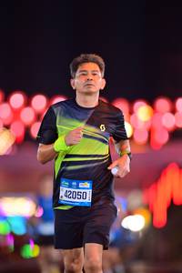 BIB: 42050
                            <button type="button" onclick="openModal(20199385)" class="btn btn-primary btn-sm float-right btn-popup" data-toggle="modal" data-target=".modal-high-quality">
                        <i class="fas fa-shopping-cart"></i> Add to Cart
                    </button>
                                            <button type="button" onclick="isThisMe(20199385, true)" class="btn btn-success btn-sm float-right btn-popup btn-isme hidden" data-toggle="tooltip" data-placement="bottom" title="นี่คือรูปของคุณใช่ไหม คลิกที่นี่เพื่อเอาเข้าอัลบั้ม">
                        <i class="fas fa-plus"></i> Add to album
                    </button>
                    <button type="button" onclick="isThisMe(20199385, false)" class="btn btn-warning btn-sm float-right btn-popup btn-isnotme hidden">
                        <i class="fas fa-ban"></i> Remove from album
                    </button>