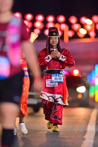 BIB: 68401
                            <button type="button" onclick="openModal(20273046)" class="btn btn-primary btn-sm float-right btn-popup" data-toggle="modal" data-target=".modal-high-quality">
                        <i class="fas fa-shopping-cart"></i> Add to Cart
                    </button>
                                            <button type="button" onclick="isThisMe(20273046, true)" class="btn btn-success btn-sm float-right btn-popup btn-isme hidden" data-toggle="tooltip" data-placement="bottom" title="นี่คือรูปของคุณใช่ไหม คลิกที่นี่เพื่อเอาเข้าอัลบั้ม">
                        <i class="fas fa-plus"></i> Add to album
                    </button>
                    <button type="button" onclick="isThisMe(20273046, false)" class="btn btn-warning btn-sm float-right btn-popup btn-isnotme hidden">
                        <i class="fas fa-ban"></i> Remove from album
                    </button>