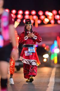 BIB: 68401
                            <button type="button" onclick="openModal(20272896)" class="btn btn-primary btn-sm float-right btn-popup" data-toggle="modal" data-target=".modal-high-quality">
                        <i class="fas fa-shopping-cart"></i> Add to Cart
                    </button>
                                            <button type="button" onclick="isThisMe(20272896, true)" class="btn btn-success btn-sm float-right btn-popup btn-isme hidden" data-toggle="tooltip" data-placement="bottom" title="นี่คือรูปของคุณใช่ไหม คลิกที่นี่เพื่อเอาเข้าอัลบั้ม">
                        <i class="fas fa-plus"></i> Add to album
                    </button>
                    <button type="button" onclick="isThisMe(20272896, false)" class="btn btn-warning btn-sm float-right btn-popup btn-isnotme hidden">
                        <i class="fas fa-ban"></i> Remove from album
                    </button>