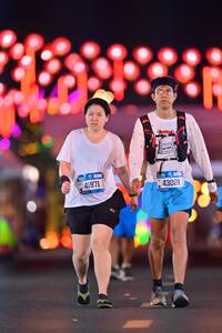 BIB: 41871, 43081
                            <button type="button" onclick="openModal(20259074)" class="btn btn-primary btn-sm float-right btn-popup" data-toggle="modal" data-target=".modal-high-quality">
                        <i class="fas fa-shopping-cart"></i> Add to Cart
                    </button>
                                            <button type="button" onclick="isThisMe(20259074, true)" class="btn btn-success btn-sm float-right btn-popup btn-isme hidden" data-toggle="tooltip" data-placement="bottom" title="นี่คือรูปของคุณใช่ไหม คลิกที่นี่เพื่อเอาเข้าอัลบั้ม">
                        <i class="fas fa-plus"></i> Add to album
                    </button>
                    <button type="button" onclick="isThisMe(20259074, false)" class="btn btn-warning btn-sm float-right btn-popup btn-isnotme hidden">
                        <i class="fas fa-ban"></i> Remove from album
                    </button>