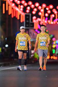 BIB: 542, 41659, 41498
                            <button type="button" onclick="openModal(20203709)" class="btn btn-primary btn-sm float-right btn-popup" data-toggle="modal" data-target=".modal-high-quality">
                        <i class="fas fa-shopping-cart"></i> Add to Cart
                    </button>
                                            <button type="button" onclick="isThisMe(20203709, true)" class="btn btn-success btn-sm float-right btn-popup btn-isme hidden" data-toggle="tooltip" data-placement="bottom" title="นี่คือรูปของคุณใช่ไหม คลิกที่นี่เพื่อเอาเข้าอัลบั้ม">
                        <i class="fas fa-plus"></i> Add to album
                    </button>
                    <button type="button" onclick="isThisMe(20203709, false)" class="btn btn-warning btn-sm float-right btn-popup btn-isnotme hidden">
                        <i class="fas fa-ban"></i> Remove from album
                    </button>