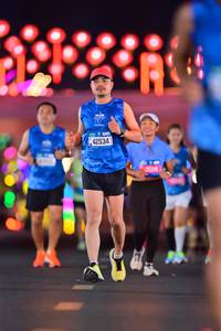 BIB: 42534
                            <button type="button" onclick="openModal(20184247)" class="btn btn-primary btn-sm float-right btn-popup" data-toggle="modal" data-target=".modal-high-quality">
                        <i class="fas fa-shopping-cart"></i> Add to Cart
                    </button>
                                            <button type="button" onclick="isThisMe(20184247, true)" class="btn btn-success btn-sm float-right btn-popup btn-isme hidden" data-toggle="tooltip" data-placement="bottom" title="นี่คือรูปของคุณใช่ไหม คลิกที่นี่เพื่อเอาเข้าอัลบั้ม">
                        <i class="fas fa-plus"></i> Add to album
                    </button>
                    <button type="button" onclick="isThisMe(20184247, false)" class="btn btn-warning btn-sm float-right btn-popup btn-isnotme hidden">
                        <i class="fas fa-ban"></i> Remove from album
                    </button>
