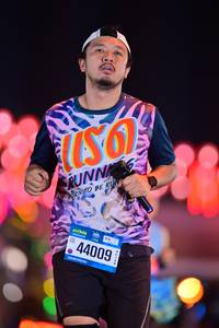 BIB: 801, 44009
                            <button type="button" onclick="openModal(20119113)" class="btn btn-primary btn-sm float-right btn-popup" data-toggle="modal" data-target=".modal-high-quality">
                        <i class="fas fa-shopping-cart"></i> Add to Cart
                    </button>
                                            <button type="button" onclick="isThisMe(20119113, true)" class="btn btn-success btn-sm float-right btn-popup btn-isme hidden" data-toggle="tooltip" data-placement="bottom" title="นี่คือรูปของคุณใช่ไหม คลิกที่นี่เพื่อเอาเข้าอัลบั้ม">
                        <i class="fas fa-plus"></i> Add to album
                    </button>
                    <button type="button" onclick="isThisMe(20119113, false)" class="btn btn-warning btn-sm float-right btn-popup btn-isnotme hidden">
                        <i class="fas fa-ban"></i> Remove from album
                    </button>