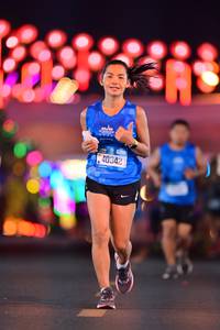 BIB: 40342
                            <button type="button" onclick="openModal(20159633)" class="btn btn-primary btn-sm float-right btn-popup" data-toggle="modal" data-target=".modal-high-quality">
                        <i class="fas fa-shopping-cart"></i> Add to Cart
                    </button>
                                            <button type="button" onclick="isThisMe(20159633, true)" class="btn btn-success btn-sm float-right btn-popup btn-isme hidden" data-toggle="tooltip" data-placement="bottom" title="นี่คือรูปของคุณใช่ไหม คลิกที่นี่เพื่อเอาเข้าอัลบั้ม">
                        <i class="fas fa-plus"></i> Add to album
                    </button>
                    <button type="button" onclick="isThisMe(20159633, false)" class="btn btn-warning btn-sm float-right btn-popup btn-isnotme hidden">
                        <i class="fas fa-ban"></i> Remove from album
                    </button>