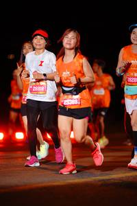 BIB: 26918, 25389, 18292
                            <button type="button" onclick="openModal(21627696)" class="btn btn-primary btn-sm float-right btn-popup" data-toggle="modal" data-target=".modal-high-quality">
                        <i class="fas fa-shopping-cart"></i> Add to Cart
                    </button>
                                            <button type="button" onclick="isThisMe(21627696, true)" class="btn btn-success btn-sm float-right btn-popup btn-isme hidden" data-toggle="tooltip" data-placement="bottom" title="นี่คือรูปของคุณใช่ไหม คลิกที่นี่เพื่อเอาเข้าอัลบั้ม">
                        <i class="fas fa-plus"></i> Add to album
                    </button>
                    <button type="button" onclick="isThisMe(21627696, false)" class="btn btn-warning btn-sm float-right btn-popup btn-isnotme hidden">
                        <i class="fas fa-ban"></i> Remove from album
                    </button>