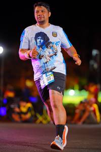 BIB: 657
                            <button type="button" onclick="openModal(21586181)" class="btn btn-primary btn-sm float-right btn-popup" data-toggle="modal" data-target=".modal-high-quality">
                        <i class="fas fa-shopping-cart"></i> Add to Cart
                    </button>
                                            <button type="button" onclick="isThisMe(21586181, true)" class="btn btn-success btn-sm float-right btn-popup btn-isme hidden" data-toggle="tooltip" data-placement="bottom" title="นี่คือรูปของคุณใช่ไหม คลิกที่นี่เพื่อเอาเข้าอัลบั้ม">
                        <i class="fas fa-plus"></i> Add to album
                    </button>
                    <button type="button" onclick="isThisMe(21586181, false)" class="btn btn-warning btn-sm float-right btn-popup btn-isnotme hidden">
                        <i class="fas fa-ban"></i> Remove from album
                    </button>