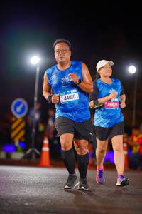 BIB: 270, 44010, 46028
                            <button type="button" onclick="openModal(21587058)" class="btn btn-primary btn-sm float-right btn-popup" data-toggle="modal" data-target=".modal-high-quality">
                        <i class="fas fa-shopping-cart"></i> Add to Cart
                    </button>
                                            <button type="button" onclick="isThisMe(21587058, true)" class="btn btn-success btn-sm float-right btn-popup btn-isme hidden" data-toggle="tooltip" data-placement="bottom" title="นี่คือรูปของคุณใช่ไหม คลิกที่นี่เพื่อเอาเข้าอัลบั้ม">
                        <i class="fas fa-plus"></i> Add to album
                    </button>
                    <button type="button" onclick="isThisMe(21587058, false)" class="btn btn-warning btn-sm float-right btn-popup btn-isnotme hidden">
                        <i class="fas fa-ban"></i> Remove from album
                    </button>