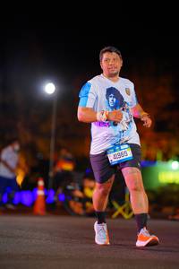 BIB: 200, 41965
                            <button type="button" onclick="openModal(21585951)" class="btn btn-primary btn-sm float-right btn-popup" data-toggle="modal" data-target=".modal-high-quality">
                        <i class="fas fa-shopping-cart"></i> Add to Cart
                    </button>
                                            <button type="button" onclick="isThisMe(21585951, true)" class="btn btn-success btn-sm float-right btn-popup btn-isme hidden" data-toggle="tooltip" data-placement="bottom" title="นี่คือรูปของคุณใช่ไหม คลิกที่นี่เพื่อเอาเข้าอัลบั้ม">
                        <i class="fas fa-plus"></i> Add to album
                    </button>
                    <button type="button" onclick="isThisMe(21585951, false)" class="btn btn-warning btn-sm float-right btn-popup btn-isnotme hidden">
                        <i class="fas fa-ban"></i> Remove from album
                    </button>