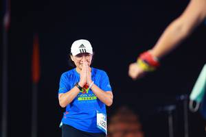 BIB: 100
                            <button type="button" onclick="openModal(19965184)" class="btn btn-primary btn-sm float-right btn-popup" data-toggle="modal" data-target=".modal-high-quality">
                        <i class="fas fa-shopping-cart"></i> Add to Cart
                    </button>
                                            <button type="button" onclick="isThisMe(19965184, true)" class="btn btn-success btn-sm float-right btn-popup btn-isme hidden" data-toggle="tooltip" data-placement="bottom" title="นี่คือรูปของคุณใช่ไหม คลิกที่นี่เพื่อเอาเข้าอัลบั้ม">
                        <i class="fas fa-plus"></i> Add to album
                    </button>
                    <button type="button" onclick="isThisMe(19965184, false)" class="btn btn-warning btn-sm float-right btn-popup btn-isnotme hidden">
                        <i class="fas fa-ban"></i> Remove from album
                    </button>