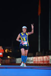 BIB: 45618
                            <button type="button" onclick="openModal(19949476)" class="btn btn-primary btn-sm float-right btn-popup" data-toggle="modal" data-target=".modal-high-quality">
                        <i class="fas fa-shopping-cart"></i> Add to Cart
                    </button>
                                            <button type="button" onclick="isThisMe(19949476, true)" class="btn btn-success btn-sm float-right btn-popup btn-isme hidden" data-toggle="tooltip" data-placement="bottom" title="นี่คือรูปของคุณใช่ไหม คลิกที่นี่เพื่อเอาเข้าอัลบั้ม">
                        <i class="fas fa-plus"></i> Add to album
                    </button>
                    <button type="button" onclick="isThisMe(19949476, false)" class="btn btn-warning btn-sm float-right btn-popup btn-isnotme hidden">
                        <i class="fas fa-ban"></i> Remove from album
                    </button>