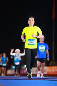 BIB: 40229
                            <button type="button" onclick="openModal(19950246)" class="btn btn-primary btn-sm float-right btn-popup" data-toggle="modal" data-target=".modal-high-quality">
                        <i class="fas fa-shopping-cart"></i> Add to Cart
                    </button>
                                            <button type="button" onclick="isThisMe(19950246, true)" class="btn btn-success btn-sm float-right btn-popup btn-isme hidden" data-toggle="tooltip" data-placement="bottom" title="นี่คือรูปของคุณใช่ไหม คลิกที่นี่เพื่อเอาเข้าอัลบั้ม">
                        <i class="fas fa-plus"></i> Add to album
                    </button>
                    <button type="button" onclick="isThisMe(19950246, false)" class="btn btn-warning btn-sm float-right btn-popup btn-isnotme hidden">
                        <i class="fas fa-ban"></i> Remove from album
                    </button>