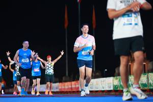 BIB: 41719, 43021
                            <button type="button" onclick="openModal(19948009)" class="btn btn-primary btn-sm float-right btn-popup" data-toggle="modal" data-target=".modal-high-quality">
                        <i class="fas fa-shopping-cart"></i> Add to Cart
                    </button>
                                            <button type="button" onclick="isThisMe(19948009, true)" class="btn btn-success btn-sm float-right btn-popup btn-isme hidden" data-toggle="tooltip" data-placement="bottom" title="นี่คือรูปของคุณใช่ไหม คลิกที่นี่เพื่อเอาเข้าอัลบั้ม">
                        <i class="fas fa-plus"></i> Add to album
                    </button>
                    <button type="button" onclick="isThisMe(19948009, false)" class="btn btn-warning btn-sm float-right btn-popup btn-isnotme hidden">
                        <i class="fas fa-ban"></i> Remove from album
                    </button>