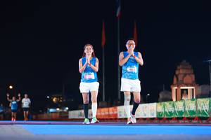 BIB: 41613
                            <button type="button" onclick="openModal(19950661)" class="btn btn-primary btn-sm float-right btn-popup" data-toggle="modal" data-target=".modal-high-quality">
                        <i class="fas fa-shopping-cart"></i> Add to Cart
                    </button>
                                            <button type="button" onclick="isThisMe(19950661, true)" class="btn btn-success btn-sm float-right btn-popup btn-isme hidden" data-toggle="tooltip" data-placement="bottom" title="นี่คือรูปของคุณใช่ไหม คลิกที่นี่เพื่อเอาเข้าอัลบั้ม">
                        <i class="fas fa-plus"></i> Add to album
                    </button>
                    <button type="button" onclick="isThisMe(19950661, false)" class="btn btn-warning btn-sm float-right btn-popup btn-isnotme hidden">
                        <i class="fas fa-ban"></i> Remove from album
                    </button>