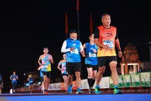 BIB: 4259, 43644, 4094
                            <button type="button" onclick="openModal(19959807)" class="btn btn-primary btn-sm float-right btn-popup" data-toggle="modal" data-target=".modal-high-quality">
                        <i class="fas fa-shopping-cart"></i> Add to Cart
                    </button>
                                            <button type="button" onclick="isThisMe(19959807, true)" class="btn btn-success btn-sm float-right btn-popup btn-isme hidden" data-toggle="tooltip" data-placement="bottom" title="นี่คือรูปของคุณใช่ไหม คลิกที่นี่เพื่อเอาเข้าอัลบั้ม">
                        <i class="fas fa-plus"></i> Add to album
                    </button>
                    <button type="button" onclick="isThisMe(19959807, false)" class="btn btn-warning btn-sm float-right btn-popup btn-isnotme hidden">
                        <i class="fas fa-ban"></i> Remove from album
                    </button>