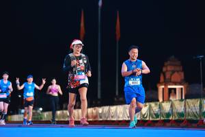 BIB: 5851, 41512
                            <button type="button" onclick="openModal(19971708)" class="btn btn-primary btn-sm float-right btn-popup" data-toggle="modal" data-target=".modal-high-quality">
                        <i class="fas fa-shopping-cart"></i> Add to Cart
                    </button>
                                            <button type="button" onclick="isThisMe(19971708, true)" class="btn btn-success btn-sm float-right btn-popup btn-isme hidden" data-toggle="tooltip" data-placement="bottom" title="นี่คือรูปของคุณใช่ไหม คลิกที่นี่เพื่อเอาเข้าอัลบั้ม">
                        <i class="fas fa-plus"></i> Add to album
                    </button>
                    <button type="button" onclick="isThisMe(19971708, false)" class="btn btn-warning btn-sm float-right btn-popup btn-isnotme hidden">
                        <i class="fas fa-ban"></i> Remove from album
                    </button>