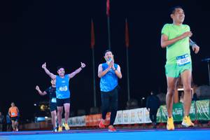 BIB: 40314, 4183
                            <button type="button" onclick="openModal(19961623)" class="btn btn-primary btn-sm float-right btn-popup" data-toggle="modal" data-target=".modal-high-quality">
                        <i class="fas fa-shopping-cart"></i> Add to Cart
                    </button>
                                            <button type="button" onclick="isThisMe(19961623, true)" class="btn btn-success btn-sm float-right btn-popup btn-isme hidden" data-toggle="tooltip" data-placement="bottom" title="นี่คือรูปของคุณใช่ไหม คลิกที่นี่เพื่อเอาเข้าอัลบั้ม">
                        <i class="fas fa-plus"></i> Add to album
                    </button>
                    <button type="button" onclick="isThisMe(19961623, false)" class="btn btn-warning btn-sm float-right btn-popup btn-isnotme hidden">
                        <i class="fas fa-ban"></i> Remove from album
                    </button>