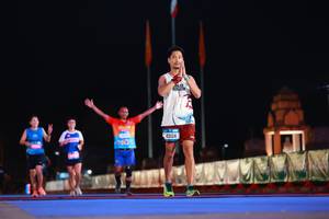 BIB: 43124
                            <button type="button" onclick="openModal(19948644)" class="btn btn-primary btn-sm float-right btn-popup" data-toggle="modal" data-target=".modal-high-quality">
                        <i class="fas fa-shopping-cart"></i> Add to Cart
                    </button>
                                            <button type="button" onclick="isThisMe(19948644, true)" class="btn btn-success btn-sm float-right btn-popup btn-isme hidden" data-toggle="tooltip" data-placement="bottom" title="นี่คือรูปของคุณใช่ไหม คลิกที่นี่เพื่อเอาเข้าอัลบั้ม">
                        <i class="fas fa-plus"></i> Add to album
                    </button>
                    <button type="button" onclick="isThisMe(19948644, false)" class="btn btn-warning btn-sm float-right btn-popup btn-isnotme hidden">
                        <i class="fas fa-ban"></i> Remove from album
                    </button>