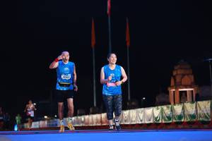 BIB: 42905
                            <button type="button" onclick="openModal(19960330)" class="btn btn-primary btn-sm float-right btn-popup" data-toggle="modal" data-target=".modal-high-quality">
                        <i class="fas fa-shopping-cart"></i> Add to Cart
                    </button>
                                            <button type="button" onclick="isThisMe(19960330, true)" class="btn btn-success btn-sm float-right btn-popup btn-isme hidden" data-toggle="tooltip" data-placement="bottom" title="นี่คือรูปของคุณใช่ไหม คลิกที่นี่เพื่อเอาเข้าอัลบั้ม">
                        <i class="fas fa-plus"></i> Add to album
                    </button>
                    <button type="button" onclick="isThisMe(19960330, false)" class="btn btn-warning btn-sm float-right btn-popup btn-isnotme hidden">
                        <i class="fas fa-ban"></i> Remove from album
                    </button>