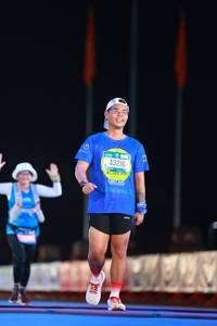 BIB: 710, 43216, 42195
                            <button type="button" onclick="openModal(19950600)" class="btn btn-primary btn-sm float-right btn-popup" data-toggle="modal" data-target=".modal-high-quality">
                        <i class="fas fa-shopping-cart"></i> Add to Cart
                    </button>
                                            <button type="button" onclick="isThisMe(19950600, true)" class="btn btn-success btn-sm float-right btn-popup btn-isme hidden" data-toggle="tooltip" data-placement="bottom" title="นี่คือรูปของคุณใช่ไหม คลิกที่นี่เพื่อเอาเข้าอัลบั้ม">
                        <i class="fas fa-plus"></i> Add to album
                    </button>
                    <button type="button" onclick="isThisMe(19950600, false)" class="btn btn-warning btn-sm float-right btn-popup btn-isnotme hidden">
                        <i class="fas fa-ban"></i> Remove from album
                    </button>