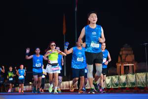 BIB: 40599, 5424, 43603, 42734
                            <button type="button" onclick="openModal(19963018)" class="btn btn-primary btn-sm float-right btn-popup" data-toggle="modal" data-target=".modal-high-quality">
                        <i class="fas fa-shopping-cart"></i> Add to Cart
                    </button>
                                            <button type="button" onclick="isThisMe(19963018, true)" class="btn btn-success btn-sm float-right btn-popup btn-isme hidden" data-toggle="tooltip" data-placement="bottom" title="นี่คือรูปของคุณใช่ไหม คลิกที่นี่เพื่อเอาเข้าอัลบั้ม">
                        <i class="fas fa-plus"></i> Add to album
                    </button>
                    <button type="button" onclick="isThisMe(19963018, false)" class="btn btn-warning btn-sm float-right btn-popup btn-isnotme hidden">
                        <i class="fas fa-ban"></i> Remove from album
                    </button>