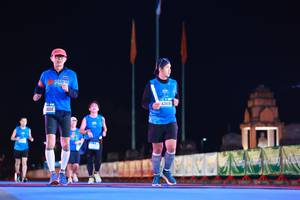 BIB: 3604, 2001, 91687
                            <button type="button" onclick="openModal(19964987)" class="btn btn-primary btn-sm float-right btn-popup" data-toggle="modal" data-target=".modal-high-quality">
                        <i class="fas fa-shopping-cart"></i> Add to Cart
                    </button>
                                            <button type="button" onclick="isThisMe(19964987, true)" class="btn btn-success btn-sm float-right btn-popup btn-isme hidden" data-toggle="tooltip" data-placement="bottom" title="นี่คือรูปของคุณใช่ไหม คลิกที่นี่เพื่อเอาเข้าอัลบั้ม">
                        <i class="fas fa-plus"></i> Add to album
                    </button>
                    <button type="button" onclick="isThisMe(19964987, false)" class="btn btn-warning btn-sm float-right btn-popup btn-isnotme hidden">
                        <i class="fas fa-ban"></i> Remove from album
                    </button>