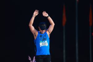 BIB: 43219
                            <button type="button" onclick="openModal(19967699)" class="btn btn-primary btn-sm float-right btn-popup" data-toggle="modal" data-target=".modal-high-quality">
                        <i class="fas fa-shopping-cart"></i> Add to Cart
                    </button>
                                            <button type="button" onclick="isThisMe(19967699, true)" class="btn btn-success btn-sm float-right btn-popup btn-isme hidden" data-toggle="tooltip" data-placement="bottom" title="นี่คือรูปของคุณใช่ไหม คลิกที่นี่เพื่อเอาเข้าอัลบั้ม">
                        <i class="fas fa-plus"></i> Add to album
                    </button>
                    <button type="button" onclick="isThisMe(19967699, false)" class="btn btn-warning btn-sm float-right btn-popup btn-isnotme hidden">
                        <i class="fas fa-ban"></i> Remove from album
                    </button>