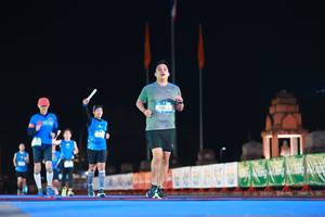 BIB: 654
                            <button type="button" onclick="openModal(19964872)" class="btn btn-primary btn-sm float-right btn-popup" data-toggle="modal" data-target=".modal-high-quality">
                        <i class="fas fa-shopping-cart"></i> Add to Cart
                    </button>
                                            <button type="button" onclick="isThisMe(19964872, true)" class="btn btn-success btn-sm float-right btn-popup btn-isme hidden" data-toggle="tooltip" data-placement="bottom" title="นี่คือรูปของคุณใช่ไหม คลิกที่นี่เพื่อเอาเข้าอัลบั้ม">
                        <i class="fas fa-plus"></i> Add to album
                    </button>
                    <button type="button" onclick="isThisMe(19964872, false)" class="btn btn-warning btn-sm float-right btn-popup btn-isnotme hidden">
                        <i class="fas fa-ban"></i> Remove from album
                    </button>