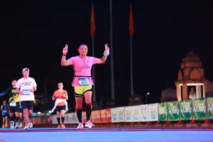 BIB: 41239
                            <button type="button" onclick="openModal(19947324)" class="btn btn-primary btn-sm float-right btn-popup" data-toggle="modal" data-target=".modal-high-quality">
                        <i class="fas fa-shopping-cart"></i> Add to Cart
                    </button>
                                            <button type="button" onclick="isThisMe(19947324, true)" class="btn btn-success btn-sm float-right btn-popup btn-isme hidden" data-toggle="tooltip" data-placement="bottom" title="นี่คือรูปของคุณใช่ไหม คลิกที่นี่เพื่อเอาเข้าอัลบั้ม">
                        <i class="fas fa-plus"></i> Add to album
                    </button>
                    <button type="button" onclick="isThisMe(19947324, false)" class="btn btn-warning btn-sm float-right btn-popup btn-isnotme hidden">
                        <i class="fas fa-ban"></i> Remove from album
                    </button>