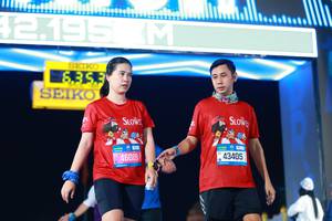 BIB: 42195, 6353, 46019, 43405
                            <button type="button" onclick="openModal(19970573)" class="btn btn-primary btn-sm float-right btn-popup" data-toggle="modal" data-target=".modal-high-quality">
                        <i class="fas fa-shopping-cart"></i> Add to Cart
                    </button>
                                            <button type="button" onclick="isThisMe(19970573, true)" class="btn btn-success btn-sm float-right btn-popup btn-isme hidden" data-toggle="tooltip" data-placement="bottom" title="นี่คือรูปของคุณใช่ไหม คลิกที่นี่เพื่อเอาเข้าอัลบั้ม">
                        <i class="fas fa-plus"></i> Add to album
                    </button>
                    <button type="button" onclick="isThisMe(19970573, false)" class="btn btn-warning btn-sm float-right btn-popup btn-isnotme hidden">
                        <i class="fas fa-ban"></i> Remove from album
                    </button>