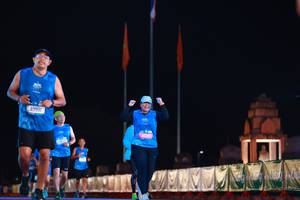 BIB: 166
                            <button type="button" onclick="openModal(19966993)" class="btn btn-primary btn-sm float-right btn-popup" data-toggle="modal" data-target=".modal-high-quality">
                        <i class="fas fa-shopping-cart"></i> Add to Cart
                    </button>
                                            <button type="button" onclick="isThisMe(19966993, true)" class="btn btn-success btn-sm float-right btn-popup btn-isme hidden" data-toggle="tooltip" data-placement="bottom" title="นี่คือรูปของคุณใช่ไหม คลิกที่นี่เพื่อเอาเข้าอัลบั้ม">
                        <i class="fas fa-plus"></i> Add to album
                    </button>
                    <button type="button" onclick="isThisMe(19966993, false)" class="btn btn-warning btn-sm float-right btn-popup btn-isnotme hidden">
                        <i class="fas fa-ban"></i> Remove from album
                    </button>