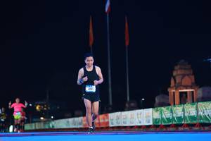 BIB: 41913
                            <button type="button" onclick="openModal(19947208)" class="btn btn-primary btn-sm float-right btn-popup" data-toggle="modal" data-target=".modal-high-quality">
                        <i class="fas fa-shopping-cart"></i> Add to Cart
                    </button>
                                            <button type="button" onclick="isThisMe(19947208, true)" class="btn btn-success btn-sm float-right btn-popup btn-isme hidden" data-toggle="tooltip" data-placement="bottom" title="นี่คือรูปของคุณใช่ไหม คลิกที่นี่เพื่อเอาเข้าอัลบั้ม">
                        <i class="fas fa-plus"></i> Add to album
                    </button>
                    <button type="button" onclick="isThisMe(19947208, false)" class="btn btn-warning btn-sm float-right btn-popup btn-isnotme hidden">
                        <i class="fas fa-ban"></i> Remove from album
                    </button>