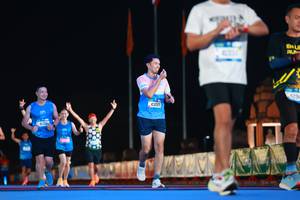 BIB: 41719, 43027, 762
                            <button type="button" onclick="openModal(19947944)" class="btn btn-primary btn-sm float-right btn-popup" data-toggle="modal" data-target=".modal-high-quality">
                        <i class="fas fa-shopping-cart"></i> Add to Cart
                    </button>
                                            <button type="button" onclick="isThisMe(19947944, true)" class="btn btn-success btn-sm float-right btn-popup btn-isme hidden" data-toggle="tooltip" data-placement="bottom" title="นี่คือรูปของคุณใช่ไหม คลิกที่นี่เพื่อเอาเข้าอัลบั้ม">
                        <i class="fas fa-plus"></i> Add to album
                    </button>
                    <button type="button" onclick="isThisMe(19947944, false)" class="btn btn-warning btn-sm float-right btn-popup btn-isnotme hidden">
                        <i class="fas fa-ban"></i> Remove from album
                    </button>