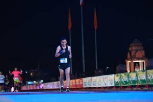 BIB: 41913
                            <button type="button" onclick="openModal(19947176)" class="btn btn-primary btn-sm float-right btn-popup" data-toggle="modal" data-target=".modal-high-quality">
                        <i class="fas fa-shopping-cart"></i> Add to Cart
                    </button>
                                            <button type="button" onclick="isThisMe(19947176, true)" class="btn btn-success btn-sm float-right btn-popup btn-isme hidden" data-toggle="tooltip" data-placement="bottom" title="นี่คือรูปของคุณใช่ไหม คลิกที่นี่เพื่อเอาเข้าอัลบั้ม">
                        <i class="fas fa-plus"></i> Add to album
                    </button>
                    <button type="button" onclick="isThisMe(19947176, false)" class="btn btn-warning btn-sm float-right btn-popup btn-isnotme hidden">
                        <i class="fas fa-ban"></i> Remove from album
                    </button>