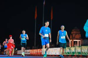 BIB: 411, 42184
                            <button type="button" onclick="openModal(19967326)" class="btn btn-primary btn-sm float-right btn-popup" data-toggle="modal" data-target=".modal-high-quality">
                        <i class="fas fa-shopping-cart"></i> Add to Cart
                    </button>
                                            <button type="button" onclick="isThisMe(19967326, true)" class="btn btn-success btn-sm float-right btn-popup btn-isme hidden" data-toggle="tooltip" data-placement="bottom" title="นี่คือรูปของคุณใช่ไหม คลิกที่นี่เพื่อเอาเข้าอัลบั้ม">
                        <i class="fas fa-plus"></i> Add to album
                    </button>
                    <button type="button" onclick="isThisMe(19967326, false)" class="btn btn-warning btn-sm float-right btn-popup btn-isnotme hidden">
                        <i class="fas fa-ban"></i> Remove from album
                    </button>