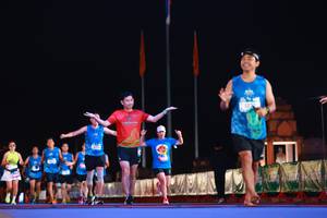 BIB: 
                            <button type="button" onclick="openModal(19962711)" class="btn btn-primary btn-sm float-right btn-popup" data-toggle="modal" data-target=".modal-high-quality">
                        <i class="fas fa-shopping-cart"></i> Add to Cart
                    </button>
                                            <button type="button" onclick="isThisMe(19962711, true)" class="btn btn-success btn-sm float-right btn-popup btn-isme hidden" data-toggle="tooltip" data-placement="bottom" title="นี่คือรูปของคุณใช่ไหม คลิกที่นี่เพื่อเอาเข้าอัลบั้ม">
                        <i class="fas fa-plus"></i> Add to album
                    </button>
                    <button type="button" onclick="isThisMe(19962711, false)" class="btn btn-warning btn-sm float-right btn-popup btn-isnotme hidden">
                        <i class="fas fa-ban"></i> Remove from album
                    </button>