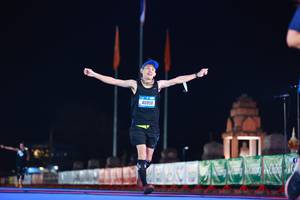 BIB: 40958
                            <button type="button" onclick="openModal(19966034)" class="btn btn-primary btn-sm float-right btn-popup" data-toggle="modal" data-target=".modal-high-quality">
                        <i class="fas fa-shopping-cart"></i> Add to Cart
                    </button>
                                            <button type="button" onclick="isThisMe(19966034, true)" class="btn btn-success btn-sm float-right btn-popup btn-isme hidden" data-toggle="tooltip" data-placement="bottom" title="นี่คือรูปของคุณใช่ไหม คลิกที่นี่เพื่อเอาเข้าอัลบั้ม">
                        <i class="fas fa-plus"></i> Add to album
                    </button>
                    <button type="button" onclick="isThisMe(19966034, false)" class="btn btn-warning btn-sm float-right btn-popup btn-isnotme hidden">
                        <i class="fas fa-ban"></i> Remove from album
                    </button>