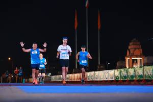 BIB: 404, 4004
                            <button type="button" onclick="openModal(19951180)" class="btn btn-primary btn-sm float-right btn-popup" data-toggle="modal" data-target=".modal-high-quality">
                        <i class="fas fa-shopping-cart"></i> Add to Cart
                    </button>
                                            <button type="button" onclick="isThisMe(19951180, true)" class="btn btn-success btn-sm float-right btn-popup btn-isme hidden" data-toggle="tooltip" data-placement="bottom" title="นี่คือรูปของคุณใช่ไหม คลิกที่นี่เพื่อเอาเข้าอัลบั้ม">
                        <i class="fas fa-plus"></i> Add to album
                    </button>
                    <button type="button" onclick="isThisMe(19951180, false)" class="btn btn-warning btn-sm float-right btn-popup btn-isnotme hidden">
                        <i class="fas fa-ban"></i> Remove from album
                    </button>