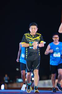 BIB: 43752
                            <button type="button" onclick="openModal(19955421)" class="btn btn-primary btn-sm float-right btn-popup" data-toggle="modal" data-target=".modal-high-quality">
                        <i class="fas fa-shopping-cart"></i> Add to Cart
                    </button>
                                            <button type="button" onclick="isThisMe(19955421, true)" class="btn btn-success btn-sm float-right btn-popup btn-isme hidden" data-toggle="tooltip" data-placement="bottom" title="นี่คือรูปของคุณใช่ไหม คลิกที่นี่เพื่อเอาเข้าอัลบั้ม">
                        <i class="fas fa-plus"></i> Add to album
                    </button>
                    <button type="button" onclick="isThisMe(19955421, false)" class="btn btn-warning btn-sm float-right btn-popup btn-isnotme hidden">
                        <i class="fas fa-ban"></i> Remove from album
                    </button>