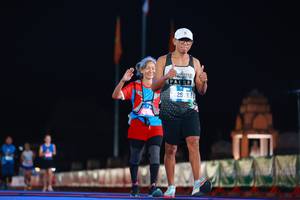 BIB: 259
                            <button type="button" onclick="openModal(19968792)" class="btn btn-primary btn-sm float-right btn-popup" data-toggle="modal" data-target=".modal-high-quality">
                        <i class="fas fa-shopping-cart"></i> Add to Cart
                    </button>
                                            <button type="button" onclick="isThisMe(19968792, true)" class="btn btn-success btn-sm float-right btn-popup btn-isme hidden" data-toggle="tooltip" data-placement="bottom" title="นี่คือรูปของคุณใช่ไหม คลิกที่นี่เพื่อเอาเข้าอัลบั้ม">
                        <i class="fas fa-plus"></i> Add to album
                    </button>
                    <button type="button" onclick="isThisMe(19968792, false)" class="btn btn-warning btn-sm float-right btn-popup btn-isnotme hidden">
                        <i class="fas fa-ban"></i> Remove from album
                    </button>