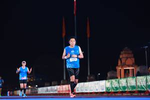 BIB: 43376
                            <button type="button" onclick="openModal(19957811)" class="btn btn-primary btn-sm float-right btn-popup" data-toggle="modal" data-target=".modal-high-quality">
                        <i class="fas fa-shopping-cart"></i> Add to Cart
                    </button>
                                            <button type="button" onclick="isThisMe(19957811, true)" class="btn btn-success btn-sm float-right btn-popup btn-isme hidden" data-toggle="tooltip" data-placement="bottom" title="นี่คือรูปของคุณใช่ไหม คลิกที่นี่เพื่อเอาเข้าอัลบั้ม">
                        <i class="fas fa-plus"></i> Add to album
                    </button>
                    <button type="button" onclick="isThisMe(19957811, false)" class="btn btn-warning btn-sm float-right btn-popup btn-isnotme hidden">
                        <i class="fas fa-ban"></i> Remove from album
                    </button>