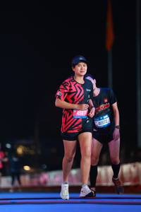 BIB: 1040, 45870
                            <button type="button" onclick="openModal(20015811)" class="btn btn-primary btn-sm float-right btn-popup" data-toggle="modal" data-target=".modal-high-quality">
                        <i class="fas fa-shopping-cart"></i> Add to Cart
                    </button>
                                            <button type="button" onclick="isThisMe(20015811, true)" class="btn btn-success btn-sm float-right btn-popup btn-isme hidden" data-toggle="tooltip" data-placement="bottom" title="นี่คือรูปของคุณใช่ไหม คลิกที่นี่เพื่อเอาเข้าอัลบั้ม">
                        <i class="fas fa-plus"></i> Add to album
                    </button>
                    <button type="button" onclick="isThisMe(20015811, false)" class="btn btn-warning btn-sm float-right btn-popup btn-isnotme hidden">
                        <i class="fas fa-ban"></i> Remove from album
                    </button>