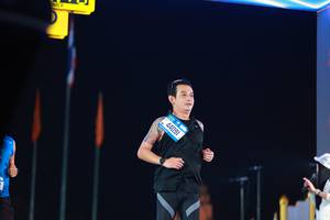 BIB: 44091, 1041
                            <button type="button" onclick="openModal(19966218)" class="btn btn-primary btn-sm float-right btn-popup" data-toggle="modal" data-target=".modal-high-quality">
                        <i class="fas fa-shopping-cart"></i> Add to Cart
                    </button>
                                            <button type="button" onclick="isThisMe(19966218, true)" class="btn btn-success btn-sm float-right btn-popup btn-isme hidden" data-toggle="tooltip" data-placement="bottom" title="นี่คือรูปของคุณใช่ไหม คลิกที่นี่เพื่อเอาเข้าอัลบั้ม">
                        <i class="fas fa-plus"></i> Add to album
                    </button>
                    <button type="button" onclick="isThisMe(19966218, false)" class="btn btn-warning btn-sm float-right btn-popup btn-isnotme hidden">
                        <i class="fas fa-ban"></i> Remove from album
                    </button>