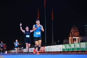 BIB: 41033
                            <button type="button" onclick="openModal(19956094)" class="btn btn-primary btn-sm float-right btn-popup" data-toggle="modal" data-target=".modal-high-quality">
                        <i class="fas fa-shopping-cart"></i> Add to Cart
                    </button>
                                            <button type="button" onclick="isThisMe(19956094, true)" class="btn btn-success btn-sm float-right btn-popup btn-isme hidden" data-toggle="tooltip" data-placement="bottom" title="นี่คือรูปของคุณใช่ไหม คลิกที่นี่เพื่อเอาเข้าอัลบั้ม">
                        <i class="fas fa-plus"></i> Add to album
                    </button>
                    <button type="button" onclick="isThisMe(19956094, false)" class="btn btn-warning btn-sm float-right btn-popup btn-isnotme hidden">
                        <i class="fas fa-ban"></i> Remove from album
                    </button>