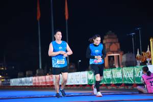 BIB: 43543
                            <button type="button" onclick="openModal(19964290)" class="btn btn-primary btn-sm float-right btn-popup" data-toggle="modal" data-target=".modal-high-quality">
                        <i class="fas fa-shopping-cart"></i> Add to Cart
                    </button>
                                            <button type="button" onclick="isThisMe(19964290, true)" class="btn btn-success btn-sm float-right btn-popup btn-isme hidden" data-toggle="tooltip" data-placement="bottom" title="นี่คือรูปของคุณใช่ไหม คลิกที่นี่เพื่อเอาเข้าอัลบั้ม">
                        <i class="fas fa-plus"></i> Add to album
                    </button>
                    <button type="button" onclick="isThisMe(19964290, false)" class="btn btn-warning btn-sm float-right btn-popup btn-isnotme hidden">
                        <i class="fas fa-ban"></i> Remove from album
                    </button>