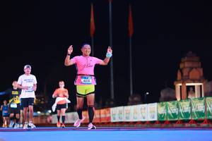 BIB: 41239, 247
                            <button type="button" onclick="openModal(19947361)" class="btn btn-primary btn-sm float-right btn-popup" data-toggle="modal" data-target=".modal-high-quality">
                        <i class="fas fa-shopping-cart"></i> Add to Cart
                    </button>
                                            <button type="button" onclick="isThisMe(19947361, true)" class="btn btn-success btn-sm float-right btn-popup btn-isme hidden" data-toggle="tooltip" data-placement="bottom" title="นี่คือรูปของคุณใช่ไหม คลิกที่นี่เพื่อเอาเข้าอัลบั้ม">
                        <i class="fas fa-plus"></i> Add to album
                    </button>
                    <button type="button" onclick="isThisMe(19947361, false)" class="btn btn-warning btn-sm float-right btn-popup btn-isnotme hidden">
                        <i class="fas fa-ban"></i> Remove from album
                    </button>