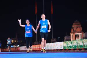 BIB: 45607, 2011, 41048
                            <button type="button" onclick="openModal(19964642)" class="btn btn-primary btn-sm float-right btn-popup" data-toggle="modal" data-target=".modal-high-quality">
                        <i class="fas fa-shopping-cart"></i> Add to Cart
                    </button>
                                            <button type="button" onclick="isThisMe(19964642, true)" class="btn btn-success btn-sm float-right btn-popup btn-isme hidden" data-toggle="tooltip" data-placement="bottom" title="นี่คือรูปของคุณใช่ไหม คลิกที่นี่เพื่อเอาเข้าอัลบั้ม">
                        <i class="fas fa-plus"></i> Add to album
                    </button>
                    <button type="button" onclick="isThisMe(19964642, false)" class="btn btn-warning btn-sm float-right btn-popup btn-isnotme hidden">
                        <i class="fas fa-ban"></i> Remove from album
                    </button>