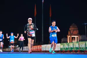 BIB: 199, 41512
                            <button type="button" onclick="openModal(19971641)" class="btn btn-primary btn-sm float-right btn-popup" data-toggle="modal" data-target=".modal-high-quality">
                        <i class="fas fa-shopping-cart"></i> Add to Cart
                    </button>
                                            <button type="button" onclick="isThisMe(19971641, true)" class="btn btn-success btn-sm float-right btn-popup btn-isme hidden" data-toggle="tooltip" data-placement="bottom" title="นี่คือรูปของคุณใช่ไหม คลิกที่นี่เพื่อเอาเข้าอัลบั้ม">
                        <i class="fas fa-plus"></i> Add to album
                    </button>
                    <button type="button" onclick="isThisMe(19971641, false)" class="btn btn-warning btn-sm float-right btn-popup btn-isnotme hidden">
                        <i class="fas fa-ban"></i> Remove from album
                    </button>