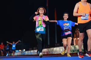 BIB: 1080, 6471, 45848, 42230
                            <button type="button" onclick="openModal(19962225)" class="btn btn-primary btn-sm float-right btn-popup" data-toggle="modal" data-target=".modal-high-quality">
                        <i class="fas fa-shopping-cart"></i> Add to Cart
                    </button>
                                            <button type="button" onclick="isThisMe(19962225, true)" class="btn btn-success btn-sm float-right btn-popup btn-isme hidden" data-toggle="tooltip" data-placement="bottom" title="นี่คือรูปของคุณใช่ไหม คลิกที่นี่เพื่อเอาเข้าอัลบั้ม">
                        <i class="fas fa-plus"></i> Add to album
                    </button>
                    <button type="button" onclick="isThisMe(19962225, false)" class="btn btn-warning btn-sm float-right btn-popup btn-isnotme hidden">
                        <i class="fas fa-ban"></i> Remove from album
                    </button>